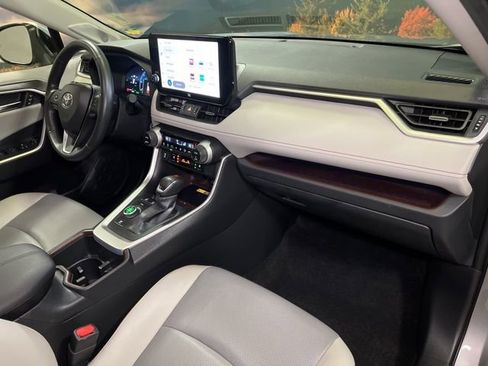 Used 2024 Toyota RAV4 Limited w/ Advanced Technology Package image 72