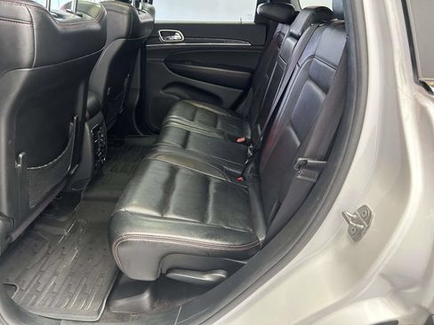 Used 2018 Jeep Grand Cherokee Trailhawk w/ Trailhawk Luxury Group AWD/4WD image 18