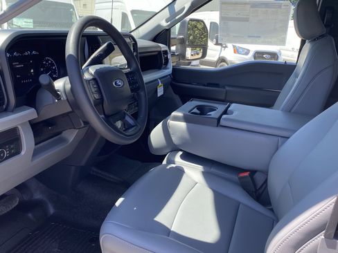 New 2025 Ford F350 XL w/ XL Chrome Package image 11