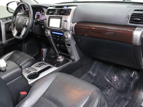 Used 2016 Toyota 4Runner Limited image 25