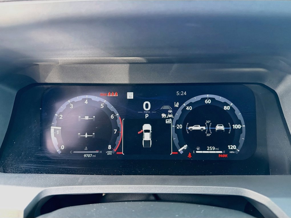 Used 2025 Toyota Tacoma TRD Off-Road AWD/4WD image 18