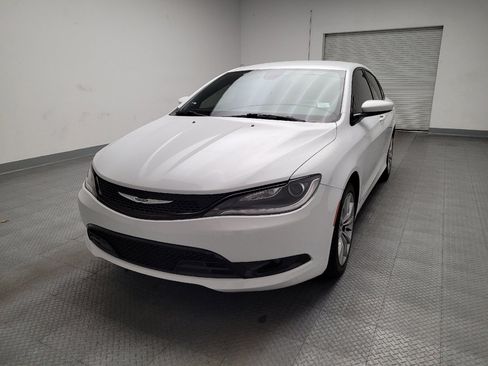 Used 2016 Chrysler 200 S image 15