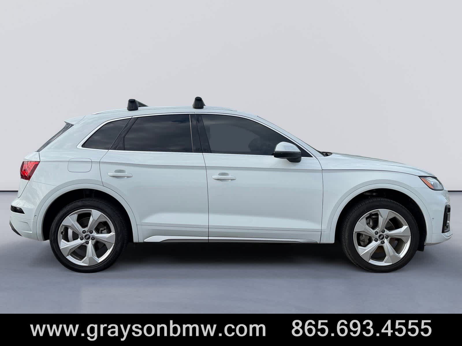 Used 2021 Audi Q5 Prestige w/ Prestige Package AWD/4WD image 2