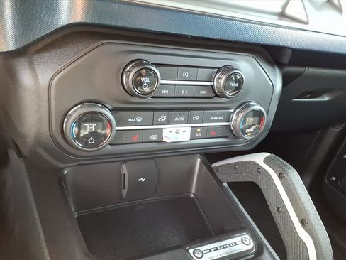 Used 2021 Ford Bronco Outer Banks AWD/4WD image 18
