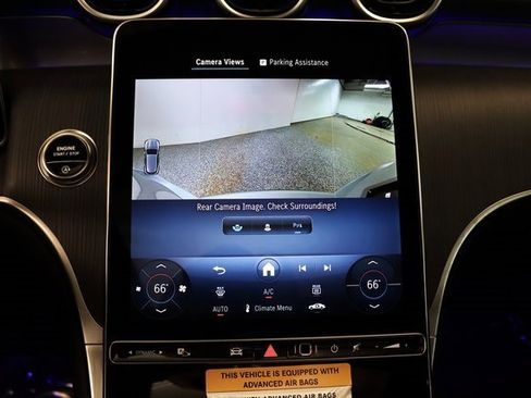 Used 2025 Mercedes-Benz GLC 300 4MATIC image 25