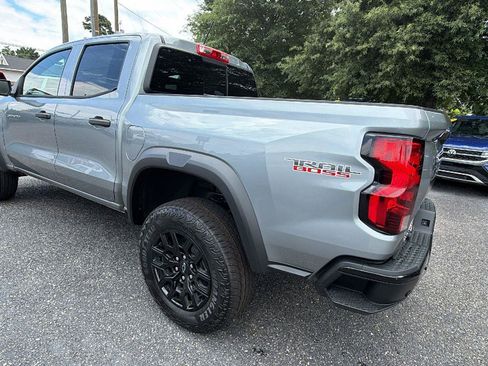New 2026 Chevrolet Blazer LT w/ Convenience Package FWD image 10