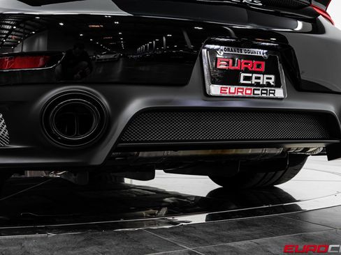 Used 2018 Porsche 911 GT2 RS RWD image 29