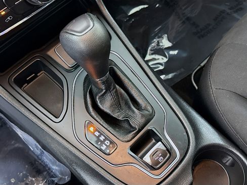 Used 2020 Jeep Cherokee Latitude image 20