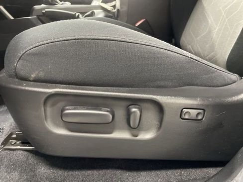 Used 2023 Toyota Tacoma TRD Off-Road w/ Black Out Package (TMS) image 12