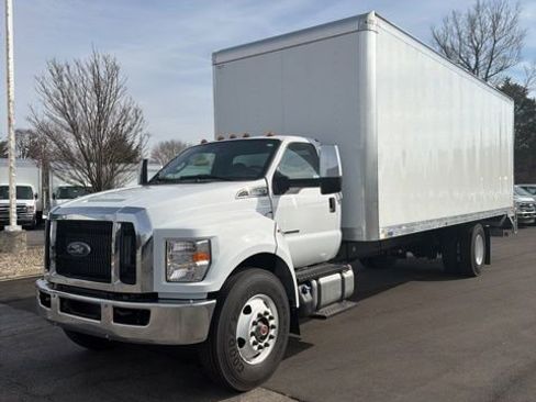 New 2026 Ford F750 2WD Regular Cab Super Duty image 7