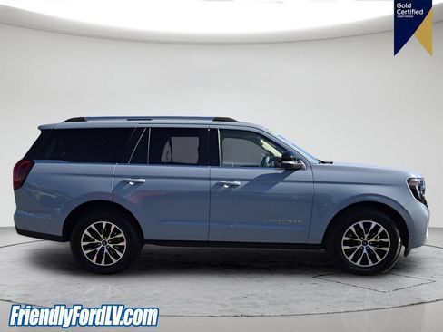 Certified 2025 Ford Expedition Platinum AWD/4WD image 7