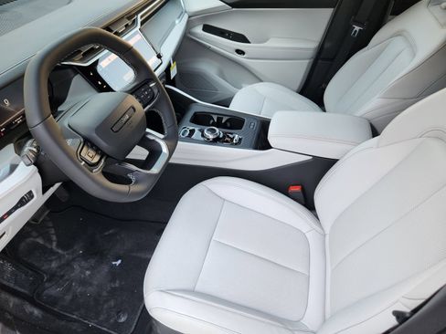 New 2026 Jeep Cherokee Limited AWD/4WD image 13