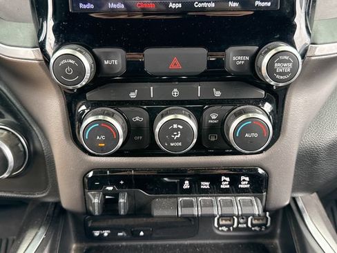 Used 2019 RAM 1500 Big Horn AWD/4WD image 25