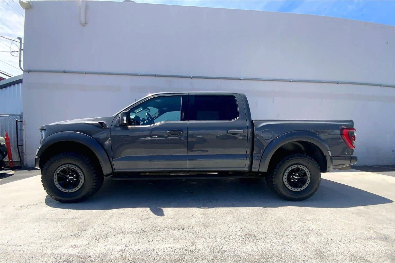 Used 2021 Ford F150 Raptor w/ Equipment Group 801A High AWD/4WD image 3