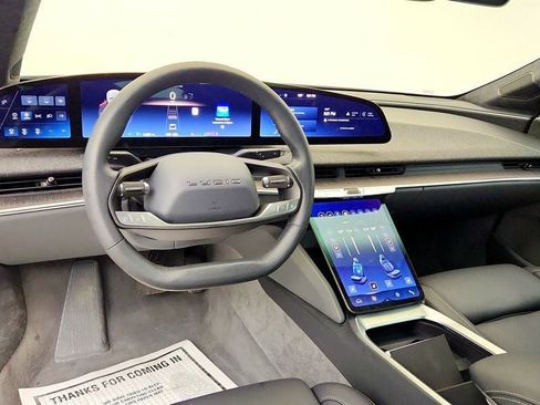 Used 2025 Lucid Air Touring AWD/4WD image 12