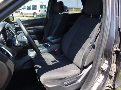Used 2013 Dodge Durango SXT RWD image 3