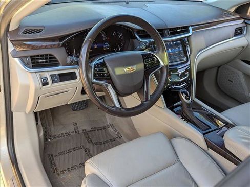 Used 2016 Cadillac XTS Luxury image 10