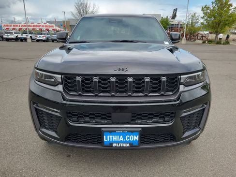 New 2026 Jeep Grand Cherokee Limited AWD/4WD image 14