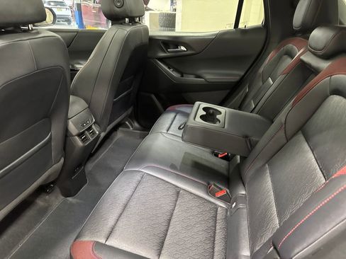 Used 2025 Chevrolet Equinox RS w/ Safety and Technology Package image 28