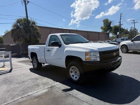 Used 2013 Chevrolet Silverado 1500 W/T AWD/4WD image 4