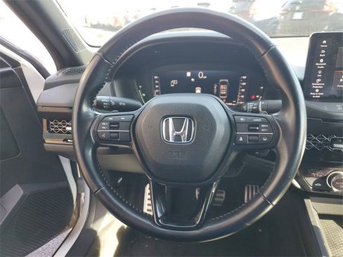 Used 2023 Honda Accord Sport image 25