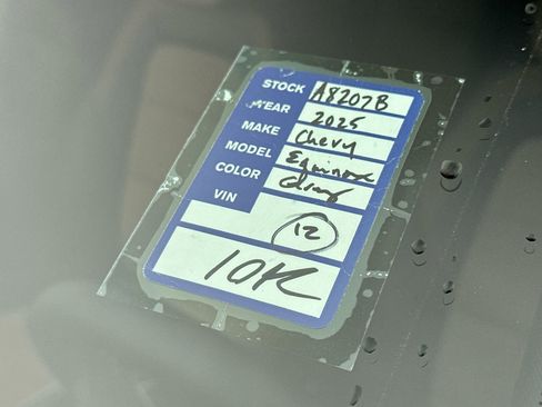 Used 2025 Chevrolet Equinox ACTIV w/ Safety and Technology Package image 25