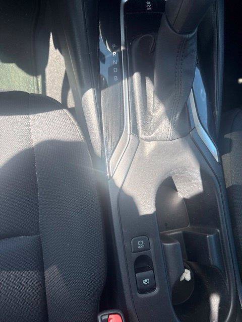 Used 2024 Toyota Corolla LE w/ LE Convenience Package FWD image 16