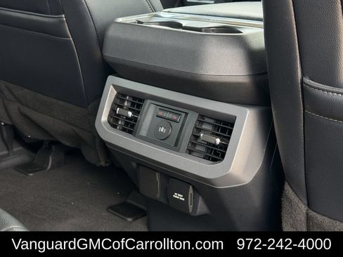 Used 2024 Ford F250 Lariat AWD/4WD image 34
