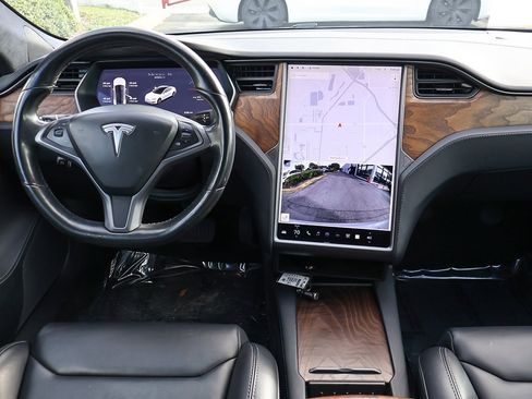 Used 2019 Tesla Model S 100D image 38
