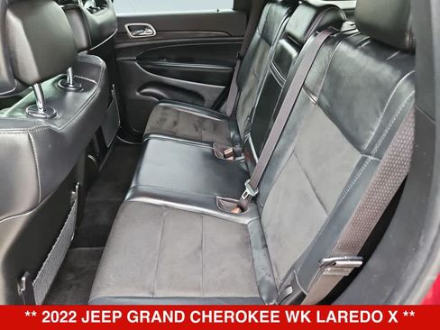 Used 2022 Jeep Grand Cherokee Laredo X RWD image 18