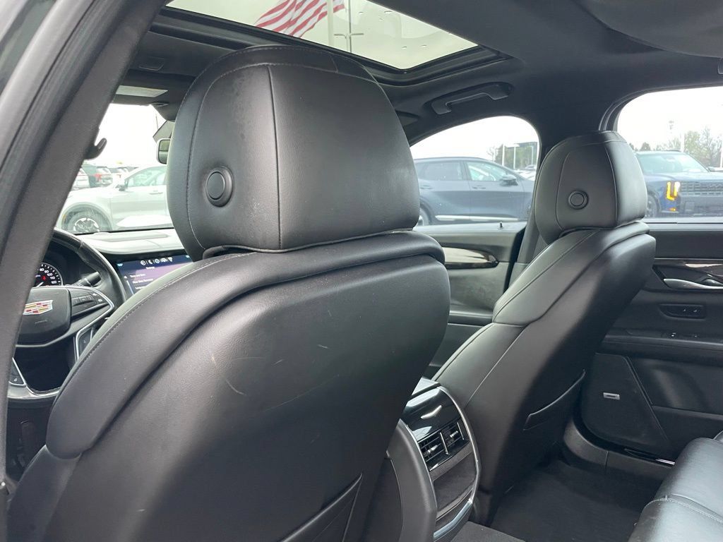Used 2018 Cadillac CT6 Luxury w/ Active Chassis Package AWD/4WD image 24