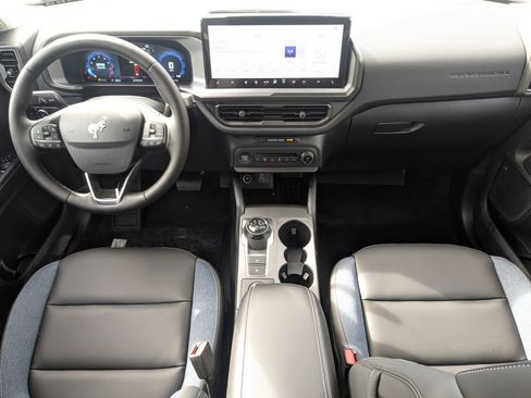 New 2025 Ford Bronco Sport Outer Banks image 16