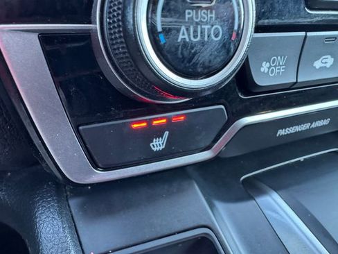 Used 2020 Honda CR-V Touring image 17