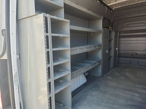 Used 2020 Mercedes-Benz Sprinter 2500 image 16