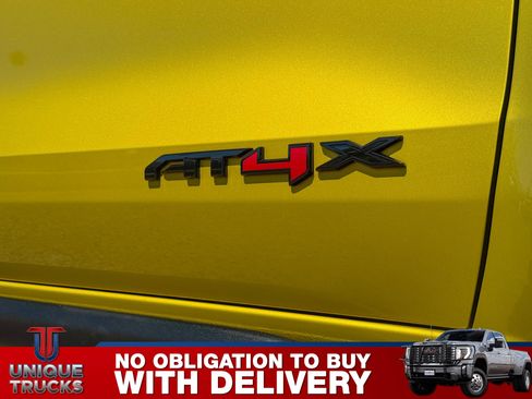 Used 2023 GMC Canyon AT4X w/ Edition 1 AWD/4WD image 6