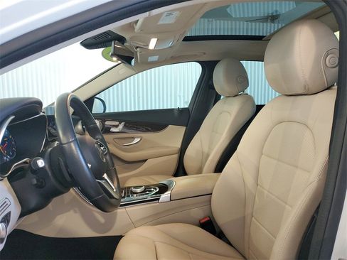 Used 2021 Mercedes-Benz C 300 Sedan image 15