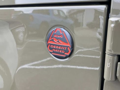 New 2026 Jeep Gladiator Mojave image 35