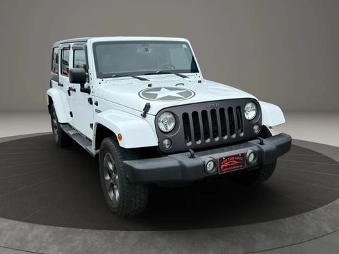 Used 2017 Jeep Wrangler Unlimited Sport AWD/4WD image 3