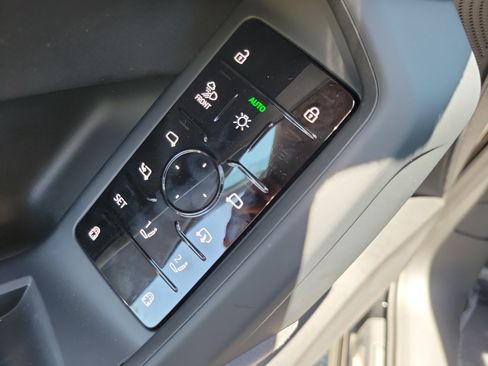 New 2026 Audi SQ5 Premium Plus AWD/4WD image 18