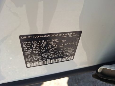 Certified 2026 Volkswagen Atlas SE FWD image 30