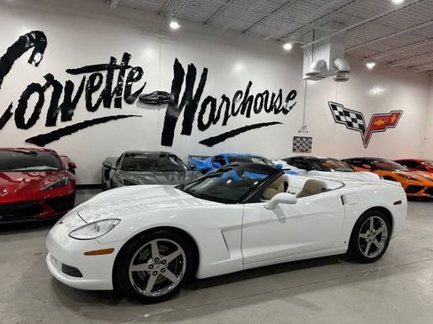 Used 2006 Chevrolet Corvette Convertible w/ Preferred Equipment Group image 28