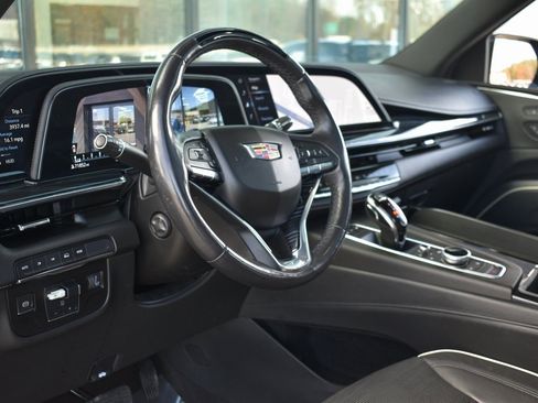 Used 2023 Cadillac Escalade ESV Sport image 13