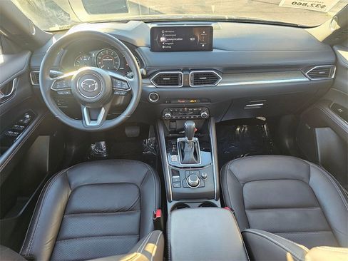 Used 2024 MAZDA CX-5 Signature image 17