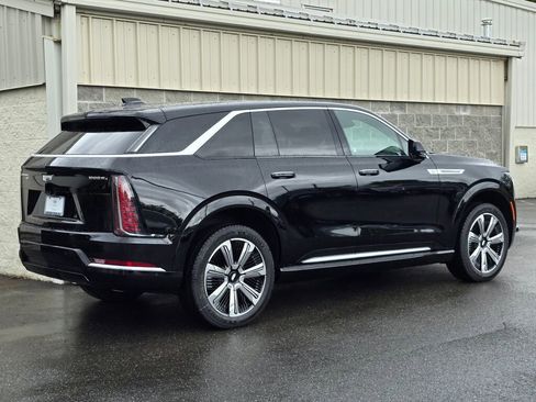 New 2025 Cadillac Escalade IQ Luxury 1 image 8