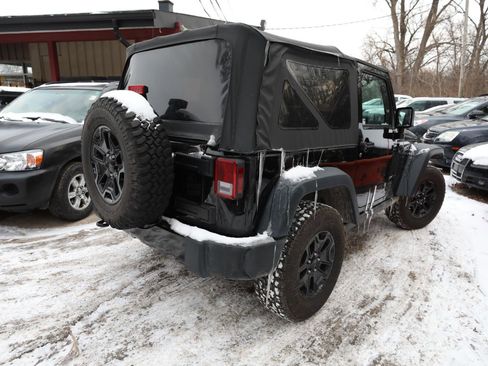 Used 2015 Jeep Wrangler Sport image 6