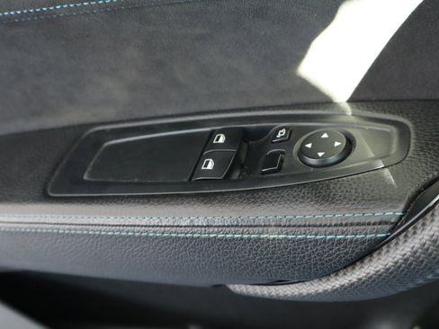 Used 2017 BMW M2 image 30