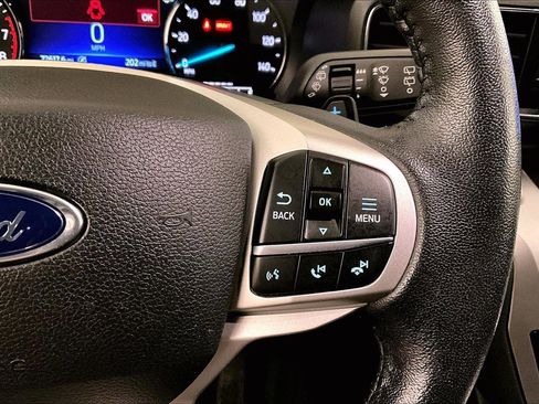 Certified 2021 Ford Explorer XLT w/ Equipment Group 202A image 18
