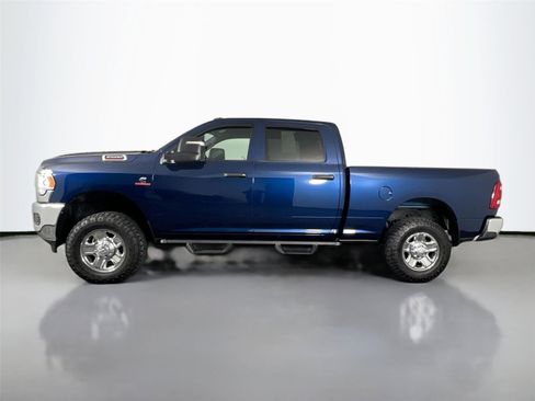 Used 2024 RAM 2500 Tradesman w/ Chrome Appearance Group image 3