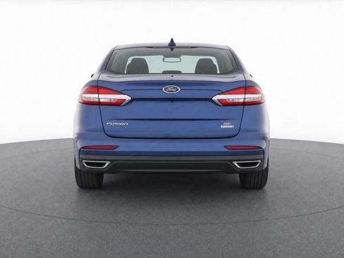 Used 2019 Ford Fusion SE AWD/4WD image 7