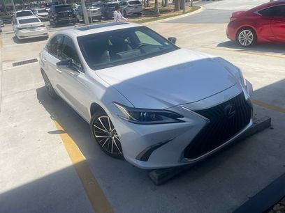 Certified 2024 Lexus ES 300h w/ Premium Package